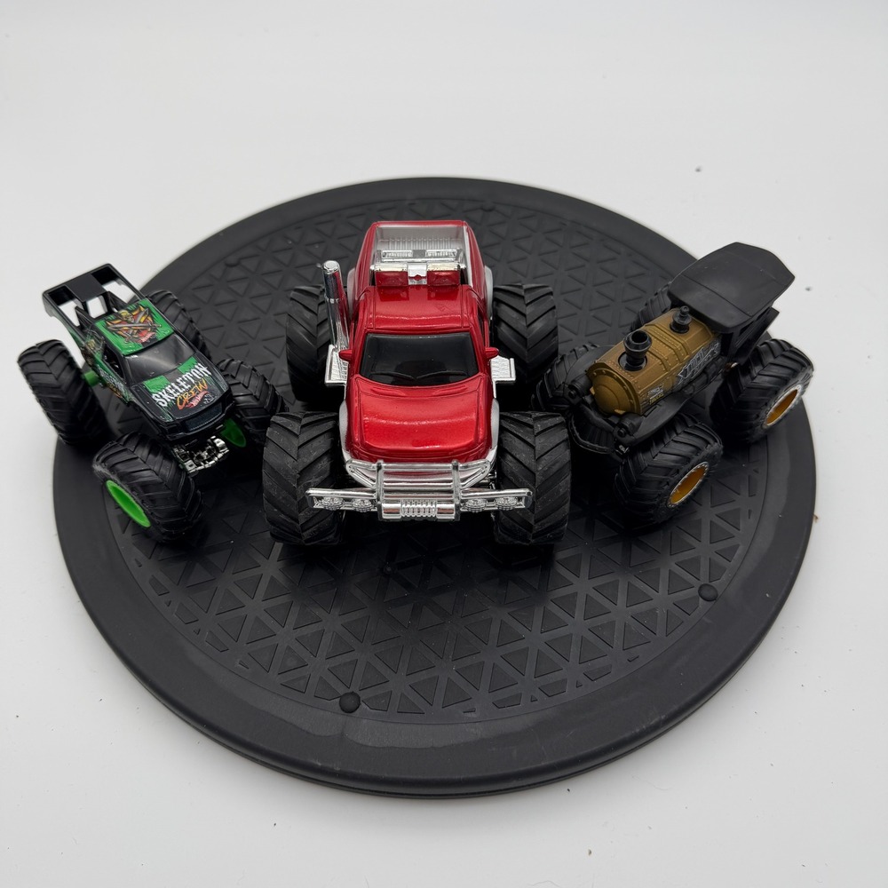 LOT Hot Wheels Monster Trucks Lot Skeleton Crew Loco Punk Red Ford F-150 Diecast